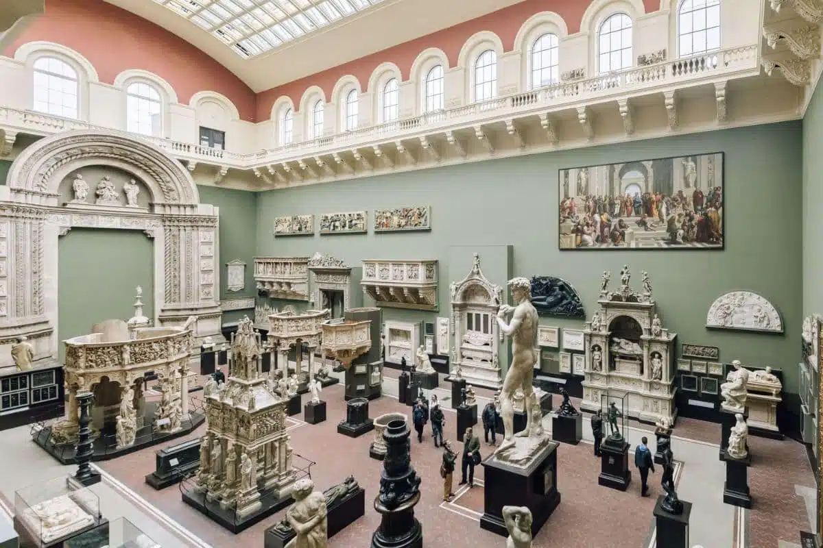 Victoria & Albert Museum