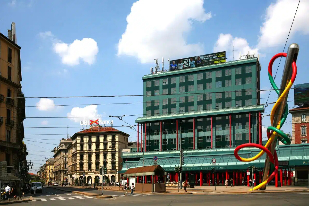 piazzale cadorna gae aulenti milano